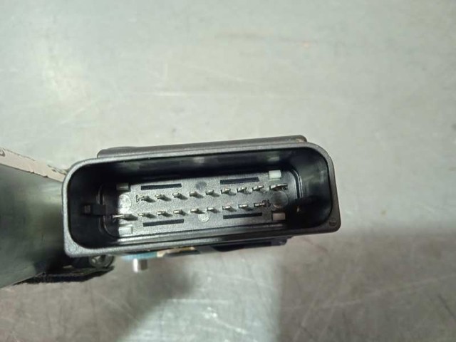 1K0959703M Motor del elevalunas de la puerta trasera izquierda  en stock Sabadell