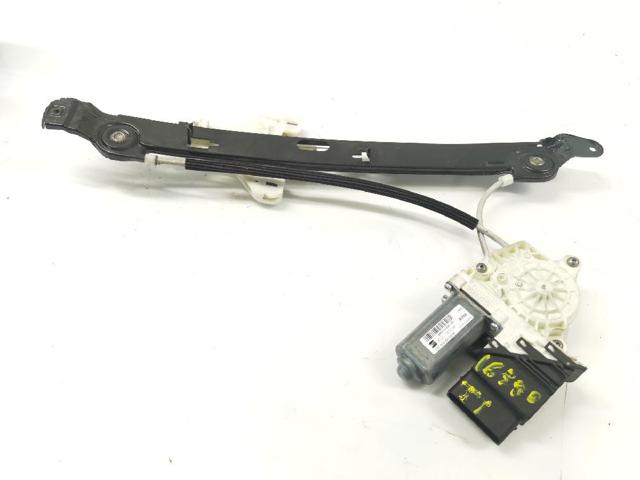 VAG 1K0959703M Motor del elevalunas de la puerta trasera izquierda comprar Barcelona