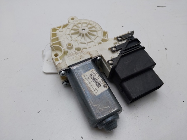 VAG 1K0959703P Motor del elevalunas de la puerta trasera izquierda  en stock Valencia