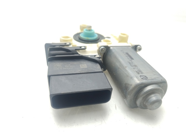 VAG 1K0959703P Motor del elevalunas de la puerta trasera izquierda comprar Tarragona