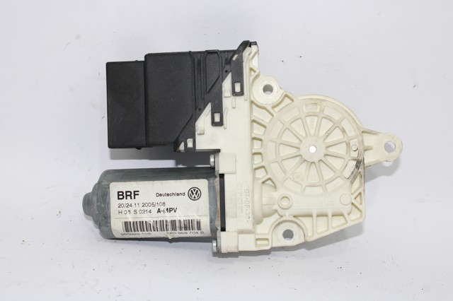 VAG 1K0959704B Motor del elevalunas de la puerta trasera derecha  comprar en Murcia