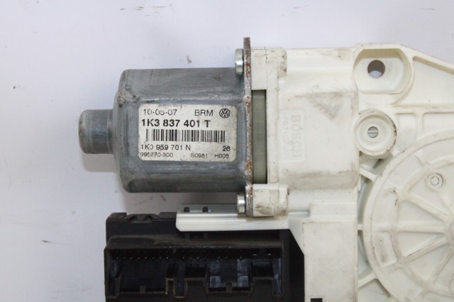 1K0959704B VAG Motor del elevalunas de la puerta trasera derecha  en stock Córdoba
