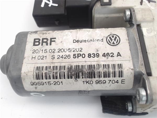 1K0959704E Motor del elevalunas de la puerta trasera derecha  comprar en Pontevedra