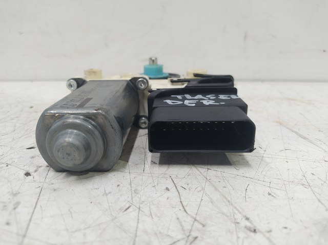 VAG 1K0959704E Motor del elevalunas de la puerta trasera derecha  comprar en Murcia