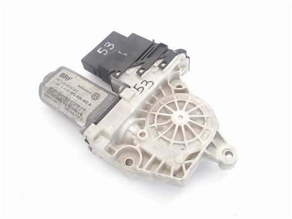 1K0959704E Motor del elevalunas de la puerta trasera derecha  comprar en Pontevedra