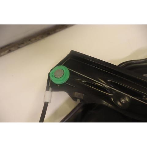 VAG 1K0959792G Motor del elevalunas de la puerta delantera derecha  comprar en Ponferrada
