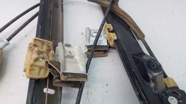 1K0959792H Motor del elevalunas de la puerta delantera derecha  disponible Burgos