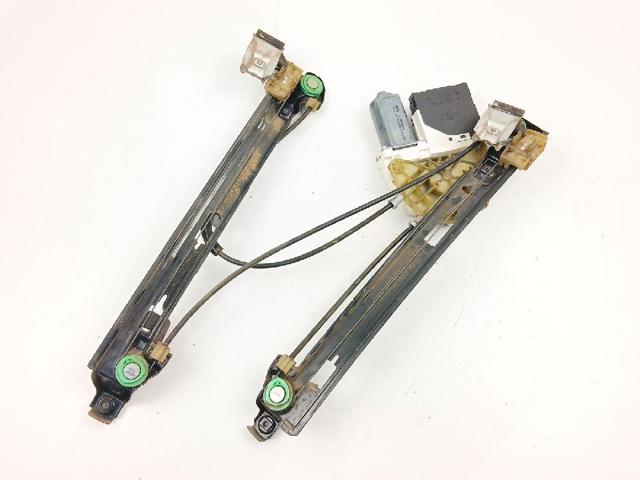 1K0959792H Motor del elevalunas de la puerta delantera derecha comprar Girona