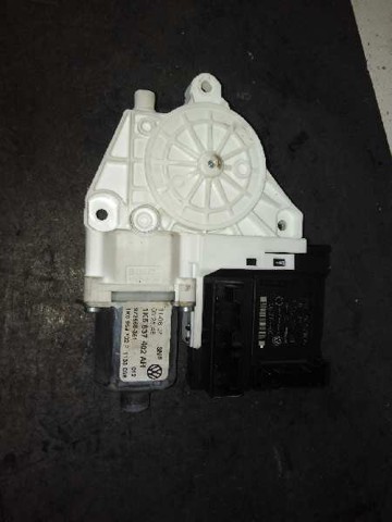 1K0959792L Motor del elevalunas de la puerta delantera derecha  en stock Granada