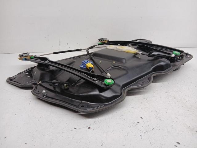1K0959792L Motor del elevalunas de la puerta delantera derecha  disponible Utrera