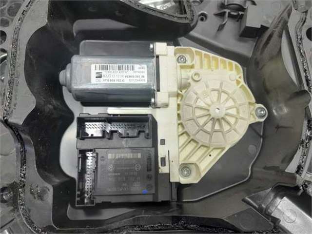 1K0959792M VAG Motor del elevalunas de la puerta delantera derecha  comprar en Lleida