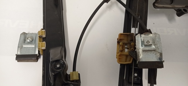 1K0959792M VAG Motor del elevalunas de la puerta delantera derecha comprar Bilbao