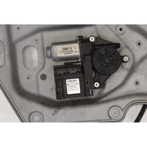 1K0959793C Motor del elevalunas de la puerta delantera izquierda  comprar en Pontevedra