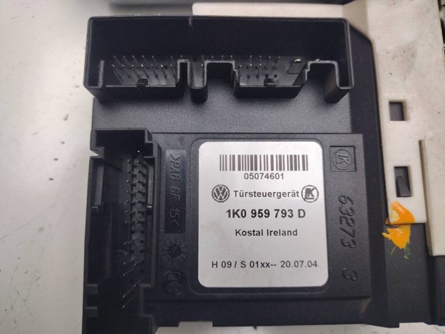 1K0959793D VAG Motor del elevalunas de la puerta delantera izquierda  comprar en Lleida