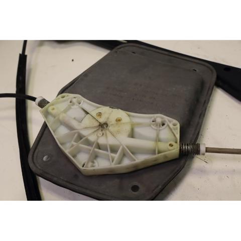 1K0959793G VAG Motor del elevalunas de la puerta delantera izquierda  disponible Vigo