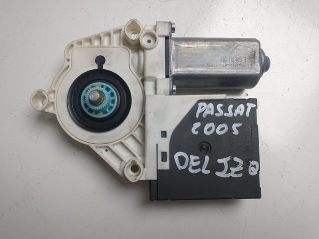 VAG 1K0959793G Motor del elevalunas de la puerta delantera izquierda  comprar en Ponferrada