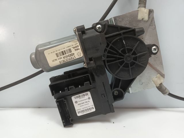 1K0959793G Motor del elevalunas eléctrico comprar Sevilla