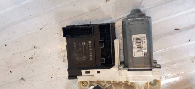 1K0959793H VAG Motor del elevalunas eléctrico  en stock Gandía