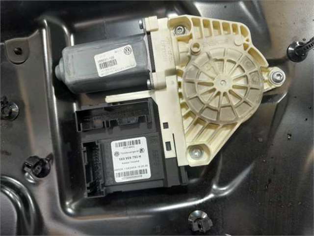 1K0959793H VAG Motor del elevalunas de la puerta delantera izquierda  comprar en Jaén