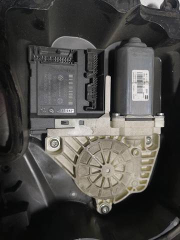 1K0959793H VAG Motor del elevalunas eléctrico  en stock Huelva