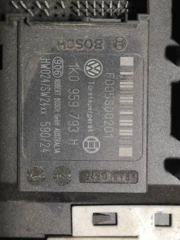 VAG 1K0959793H Motor del elevalunas de la puerta delantera izquierda  comprar en Murcia