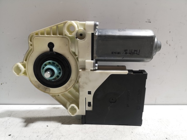 1K0959793L Motor del elevalunas eléctrico comprar Almería