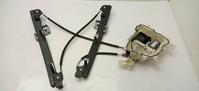1K0959793M Motor del elevalunas de la puerta delantera izquierda  comprar en Zaragoza