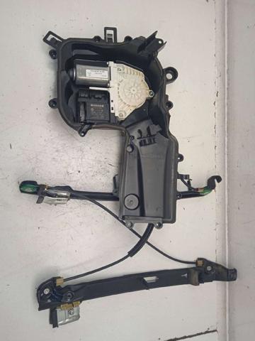 1K0959793M Motor del elevalunas de la puerta delantera izquierda  disponible Utrera