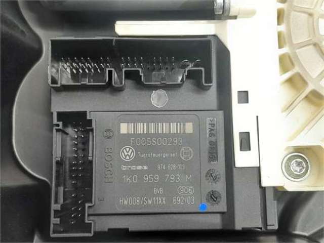 VAG 1K0959793M Motor del elevalunas de la puerta delantera izquierda  comprar en Albacete