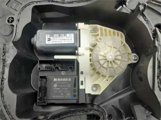 1K0959793M Motor del elevalunas eléctrico comprar Sevilla