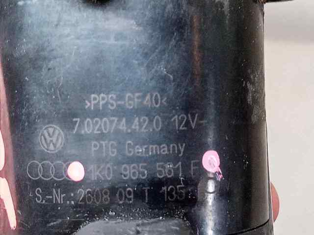 1K0965561F Bomba de agua eléctrica auxiliar  comprar en Reus