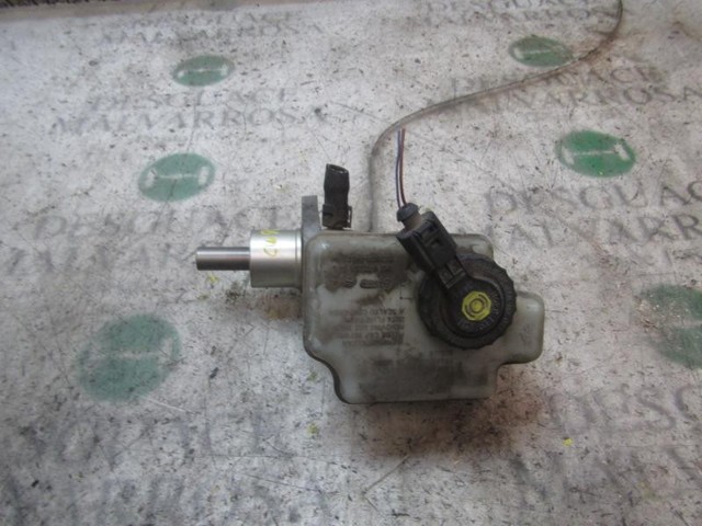 1K1614019 VAG Cilindro maestro de frenos comprar Madrid