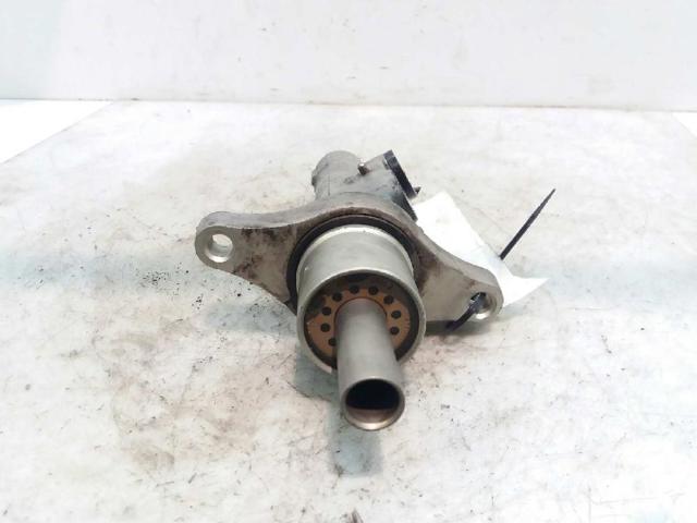 Cilindro principal de freno Audi A3  (8P1)