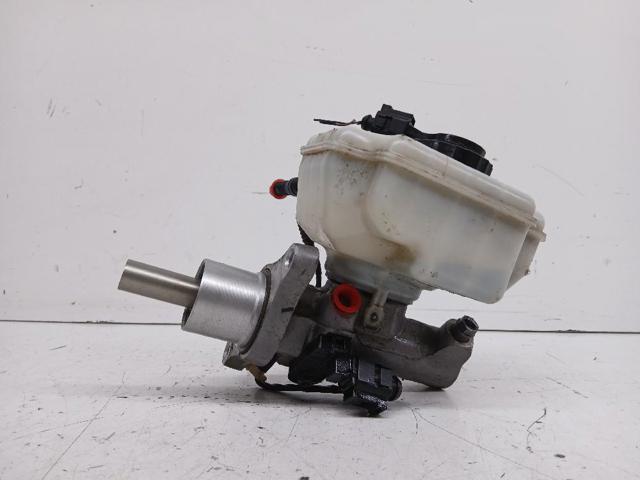 VAG 1K1614019L Cilindro principal de freno  disponible Valladolid
