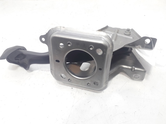 Pedal embrague Skoda Octavia 1Z3
