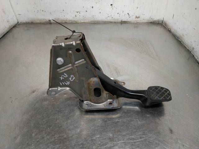 Pedal embrague Skoda Octavia 1Z3