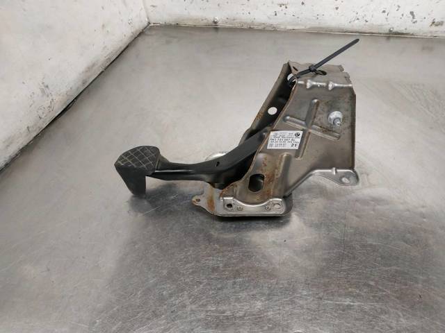 Pedal embrague Skoda Octavia 1Z3