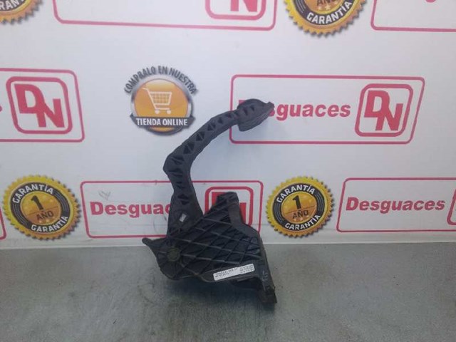 Pedal del embrague 1K1721059 VAG