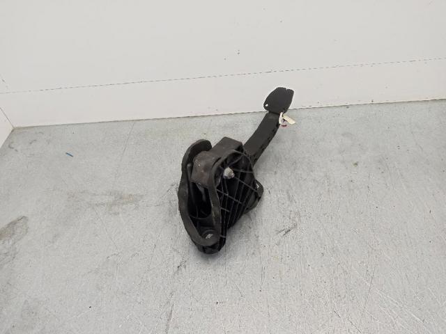 Pedal del embrague 1K1721059 VAG