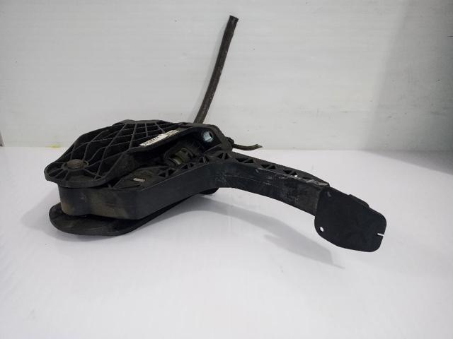 Pedal de embrague 1K1721059 VAG