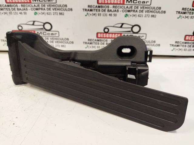 1K1721503AL Pedal del acelerador  en stock Granada