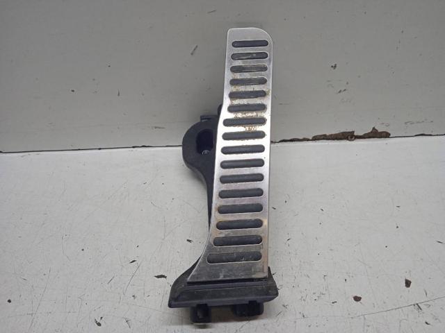 Pedal de aceleracion Volkswagen Passat  (2012-2014)