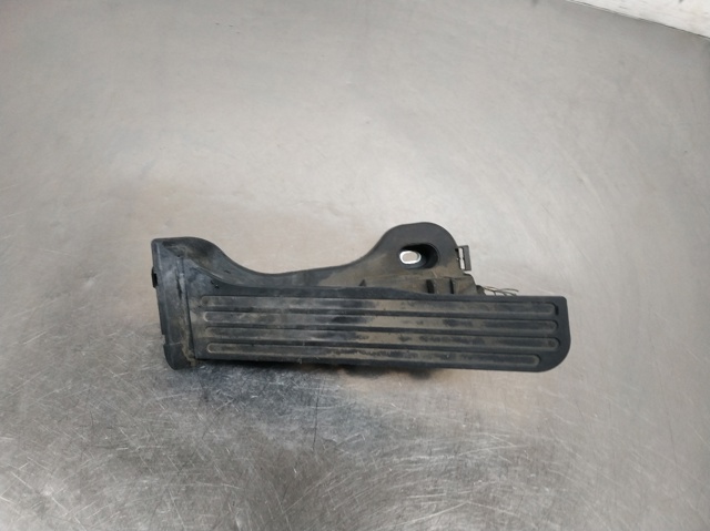1K1721503P Pedal del acelerador  disponible Málaga