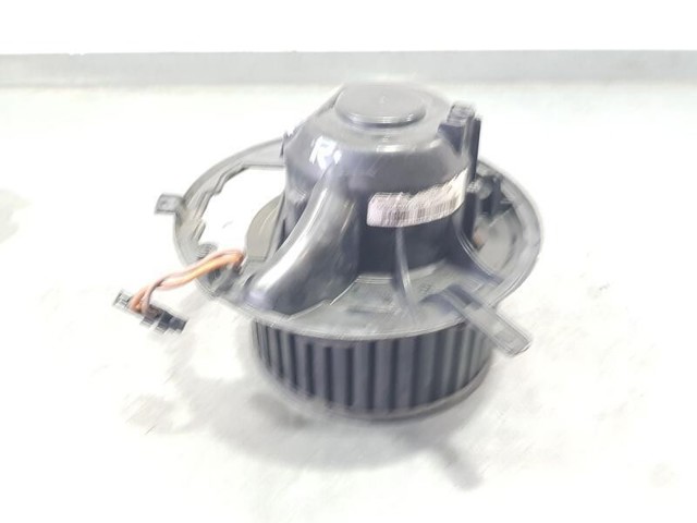 VAG 1K1819015F Motor del ventilador del calefactor  disponible España