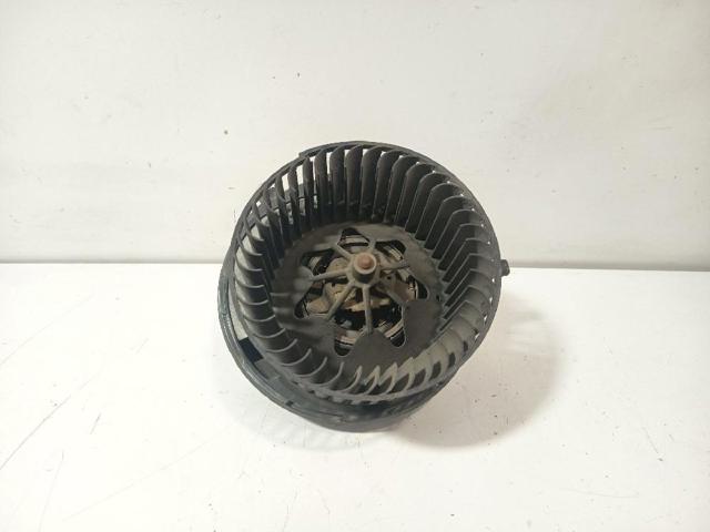 1K1820015 VAG Motor del ventilador del calefactor  comprar en Oviedo