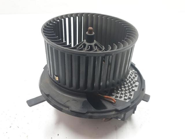 1K1820015J Ventilador habitáculo  en stock Castellón