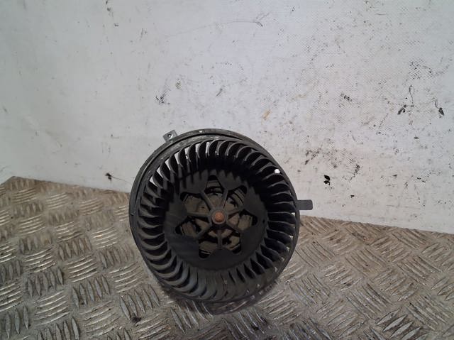 1K1820015L Motor del ventilador del calefactor  disponible Burgos