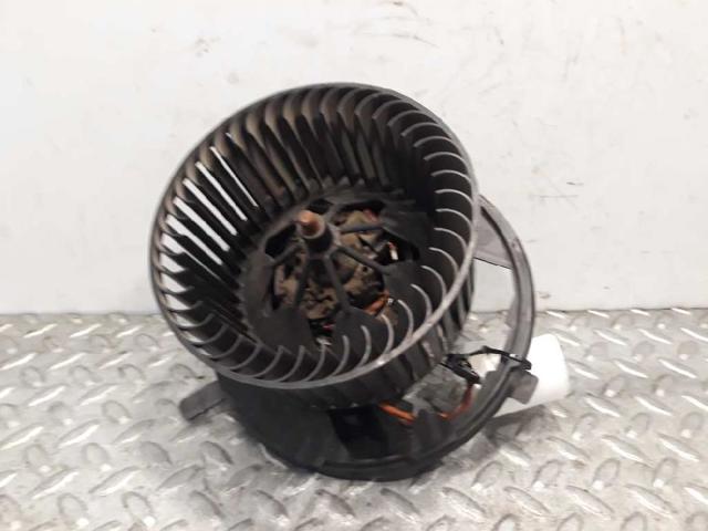 1K1820015Q VAG Motor del ventilador del calefactor  disponible Vigo