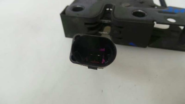 1K1823509E VAG Cerradura de capó comprar Madrid