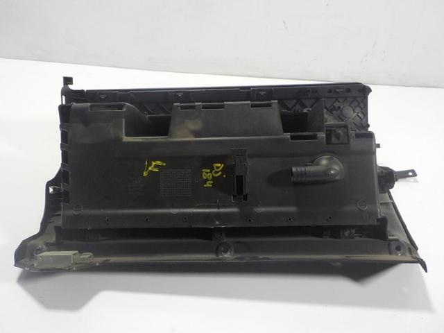1K1857101M82V Tapa guantera  en stock Castellón